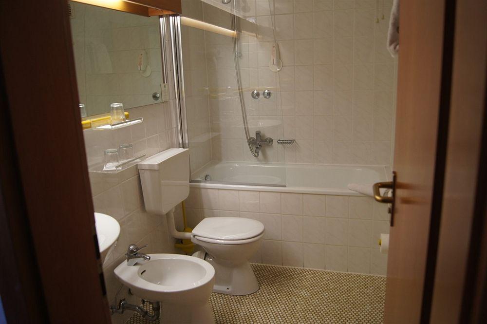 City Hotel Реклингхаузен Екстериор снимка